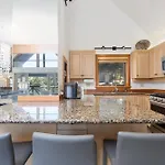Pinnacle Ridge 06
